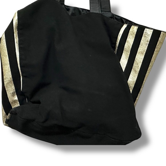 258 Victoria’s Secret | EUC Black Gold Heart Tote Bag Shopper Large (22x13x9) - Picture 3 of 11